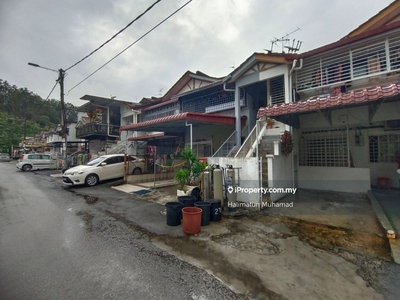 Townhouse Fully Furnished Taman Saga Ampang