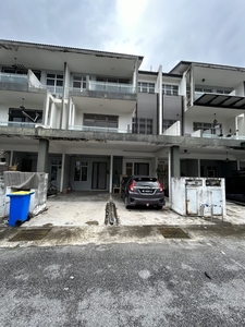 2 Storey Town House for Sales