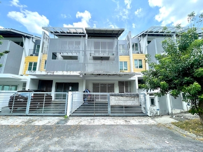 2.5 Storey Terrace House Nadayu 92 Kajang