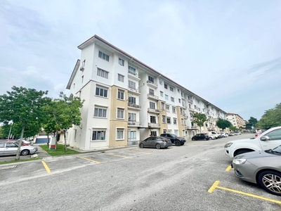 Akasia Apartment Persiaran Setia Prima Setia Alam Selangor