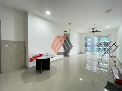 Biggest Unit 4bedrooms + 1 studio !! @ Gaya Resort Homes, Shah Alam