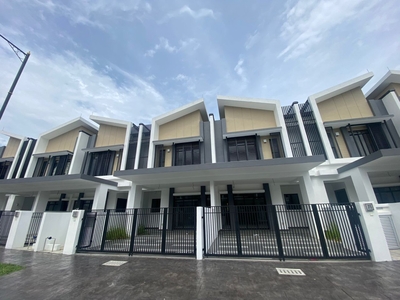 BK8, Legasi, 2 sty link house for rent, furnished