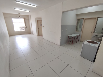 Calisa Residence Rent, 3 Rooms Basic Unit, Puchong Taman Mas Sepang
