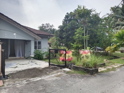 CORNER LOT single storey terrace house Seksyen 3 Bandar Bukit Mahkota Bangi