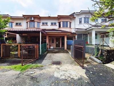 Double Storey Terrace House Taman Puncak Jalil Seri Kembangan