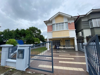 Double storey terrace house unblock view fully renovated lan big size