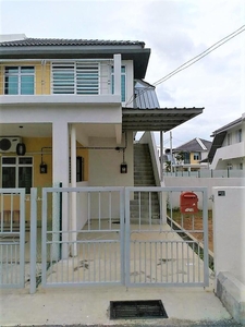 For rent | Townhouse Puncak Kasa Heights, Alor Gajah (Tingkat atas), LOW DEPOSIT