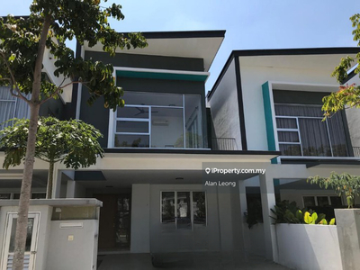 Freehold tropicana heights kajang gated guarded 2 storey terrace house