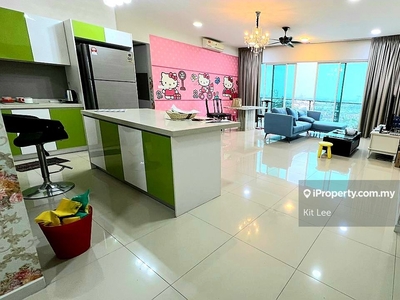 Fully Furnished 5 rooms unit for Rent. Casa Green Cheras