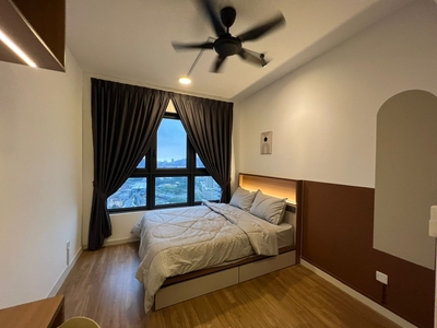 Master Room Rent near Sunway Velocity, LRT & MRT Maluri, TRX