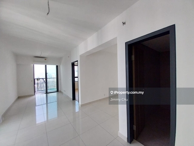 New high floor partially furnished Sunway view corner unit for Sale