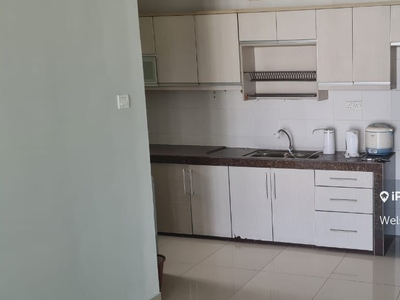 Pv16 Condo @ Partly furnished @ All room have aircond