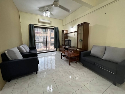 The rayaria condominium ipoh perak, condominium for rent, facing pool view, good condition, fully furnisher