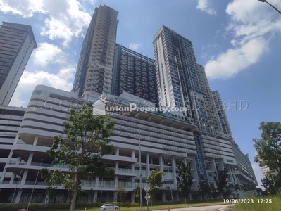 Serviced Residence For Auction at D'Pristine