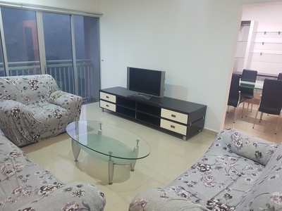 FULLY FURNISHED 3 BEDROOM PERDANA EXCLUSIVE CONDO UNIT TO LET
