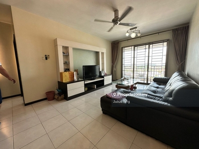 Apartment renovated unit fully furnished near to happening area