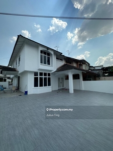 Double storey terrace house end lot with land unblock view