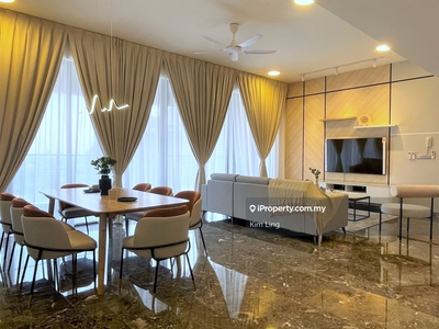 Estate Brand New Designer Unit For Rent (Private Lift,Viewing Anytime)