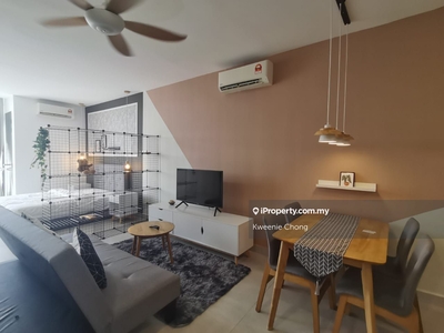 Queensville Bandar Sri Permaisuri with Fully Furnished with Balcony!!