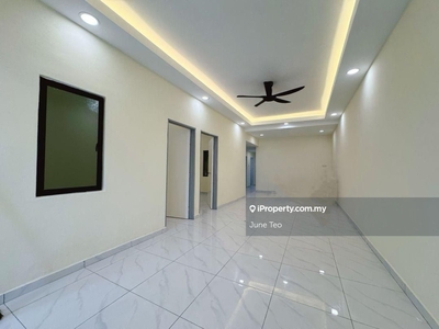Renovated Extended 1sty Terrace with Attic Floor @ Sri Skudai for Sale