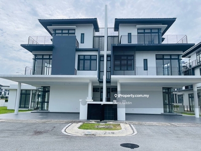 Senna Residence, 2.5 Storey Semi-D House at Presint 12, Putrajaya