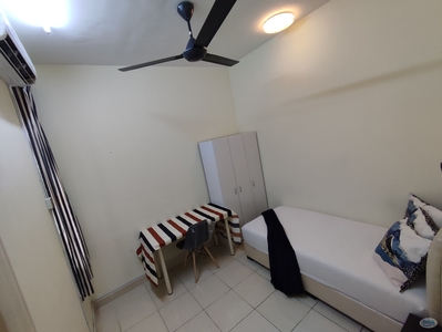 small room available at pelangi utama