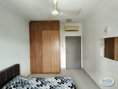 All Included BIG MIDDLE ROOM @ Suria Jelatek Residence near LRT Jelatek Ampang Gleneagles Great Eastern Mall