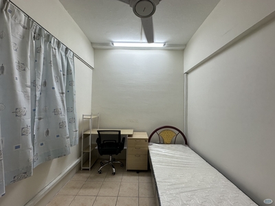 Angkasa Condo Single Room for rent @Taman Connaught