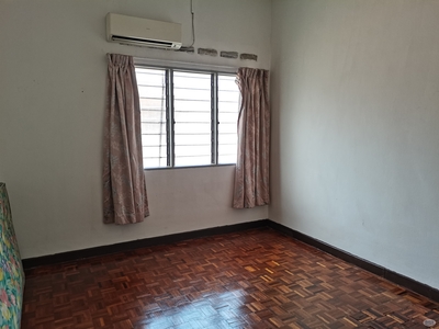 ❄️❄️Convenient Room for Rent in SS2 Petaling Jaya