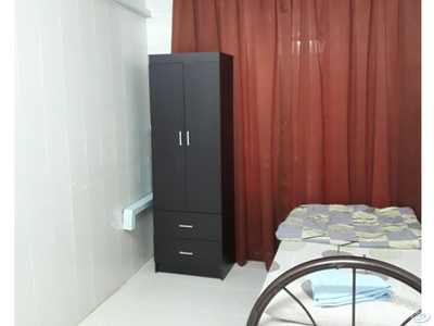 Exclusive 1 Private Room Available at Cyberia SmartHomes Townvilla E, Cyberjaya, Adjacent to MMU and Convenient Shops