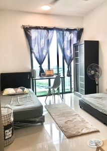 Female unit Balcony room for rent in wangsa maju include utility