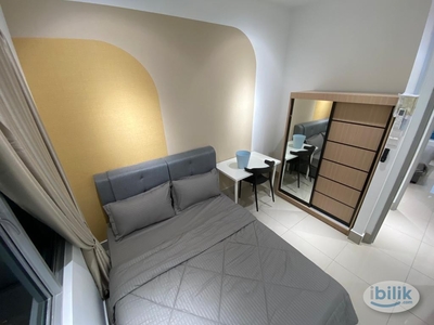 Fully Furnished Master Room For Rent At Razak City Residence Near Lrt