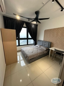 Fully Furnished Middle Room For rent Near Mrt Maluri