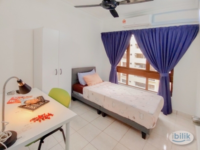 Full Furnish Single bedroom at Palm Spring@ Kota Damansara
