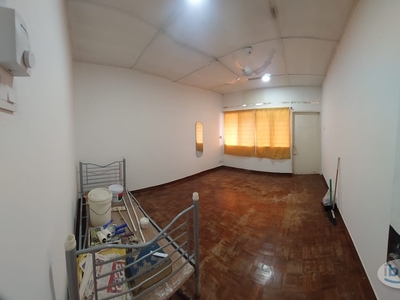 Master Room at SS1, Petaling Jaya