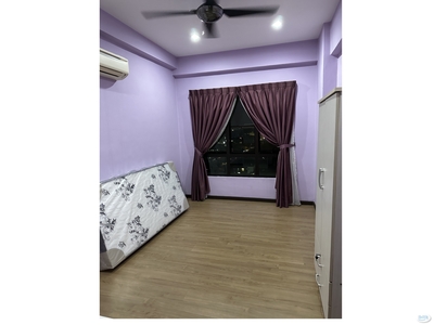 Middle Room at Park 51 Residency, Petaling Jaya