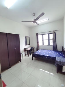 Ready to move in master bedroom at Pelangi utama