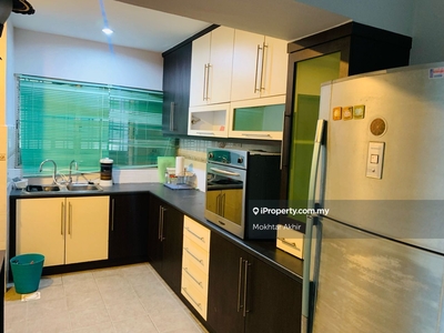 For Rent:1 unit Fully Furnished@Kelana Mahkota Condominium Kelana Jaya