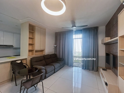 Fully furnished unit middle floor