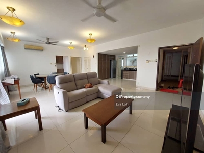Renovated & fully furnished 3 bedrooms at low floor with green view