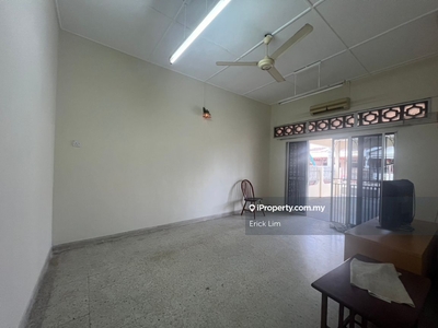 Town area Bachang single Storey For Rent