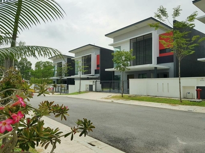 [22x75 Sqft] 2 Storey House Taman Bunga Negara, Seksyen 27, Shah Alam
