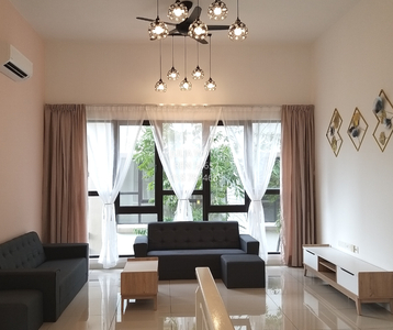 Fully furnished Corner upper Townhouse for rent