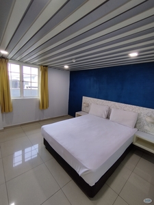 Co Living SS2 hotel room for rent with private bathroom