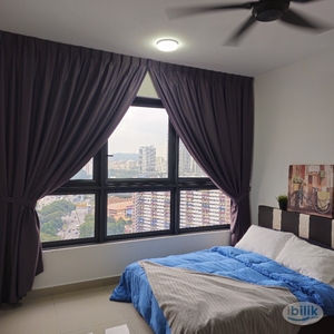 MIDDLE ROOM FOR RENT AT M VERTICA NEAR MRT MALURI