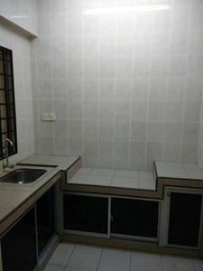 Palm Garden Apartment, Bandar Baru Klang, Klang For Rent, Comes With Concrete Table Top And Kitchen Cabinet