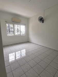 Sri Cassia Apartment Bandar Puteri Puchong Ground Floor For Rent