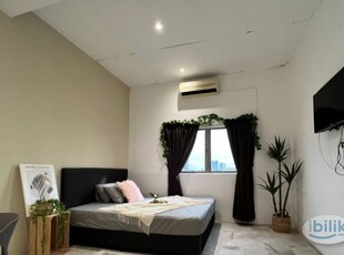[Available Now ][Zero Deposit ][Super Comfortable Room ️]Master Room at SS3, Petaling Jaya
