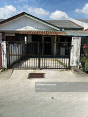 Bandar Kinrara puchong full loan freehold single storey house lrt