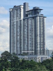 Condo with Rooftop facilities with KL Night View Scene